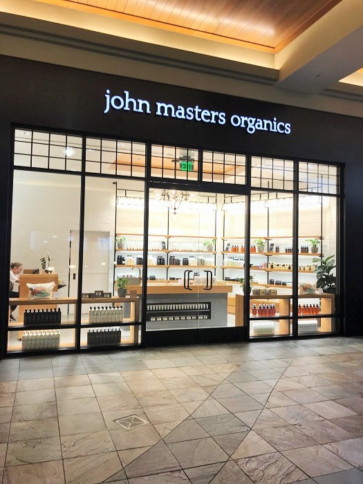john masters organics（ジョンマスターオーガニック）　ハワイ　アラモアナセンター