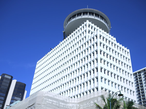 Waikiki Business Plaza